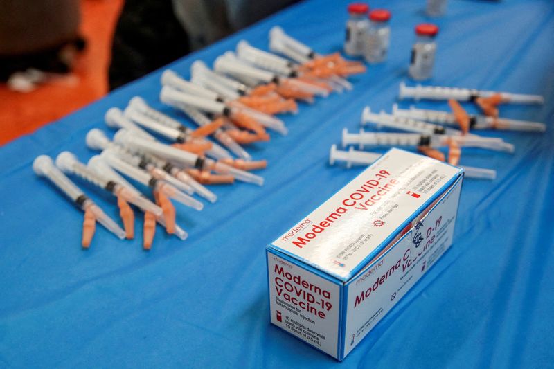 U.S. CDC advisers back Moderna COVID vaccine for teens, older children