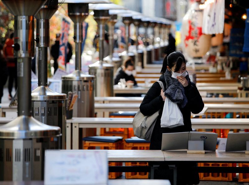 Japan's services sector nearly stagnates in July - PMI