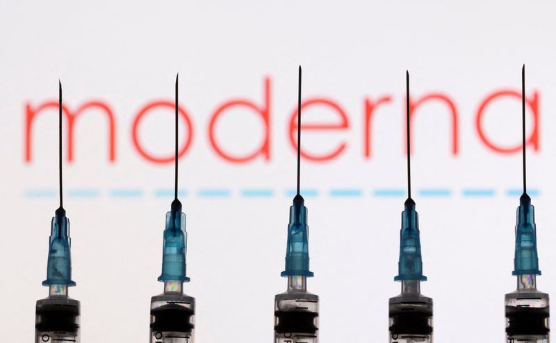 Moderna maintains vaccine sales view on lower COVAX orders