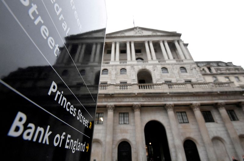 Ngân hàng Anh dự kiến một đợt tăng lãi suất lớn nhất kể từ năm 1995