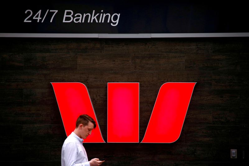 Australia Westpac's bad debt falls, set to weather property downturn