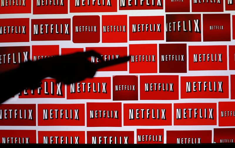 Amazon Poaches Netflix's Top Film Executive for its Entertainment Business - DJ