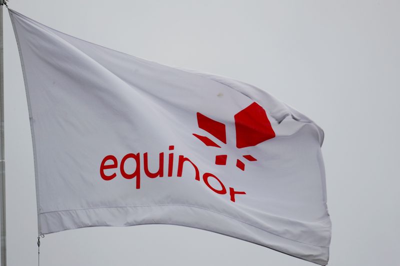 Equinor, Wintershall Dea eye pipeline to capture CO2 under North Sea