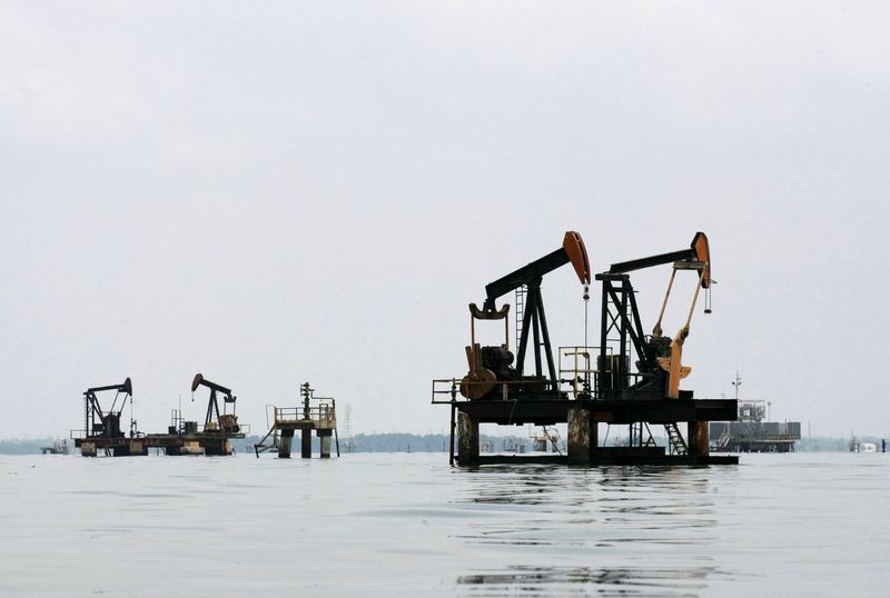 Oil Prices Mixed as Markets Digest OPEC+ Supply Cut