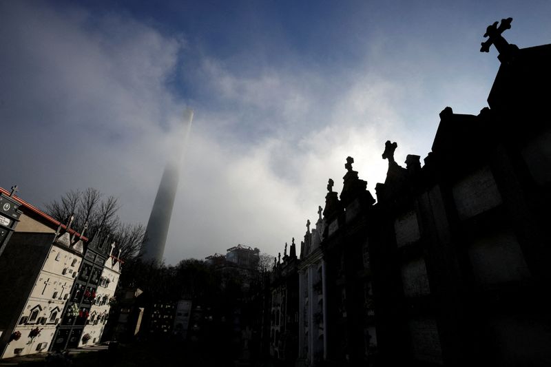 Netherlands warns against EU carbon market fundraising plan