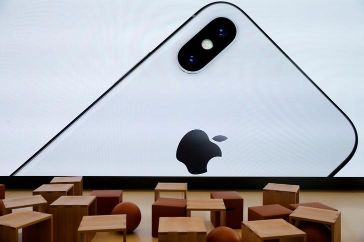 Apple's 'Far Out' Event: Goldman Sachs Says Unlikely iPhone Pro Model Prices Will Be Raised