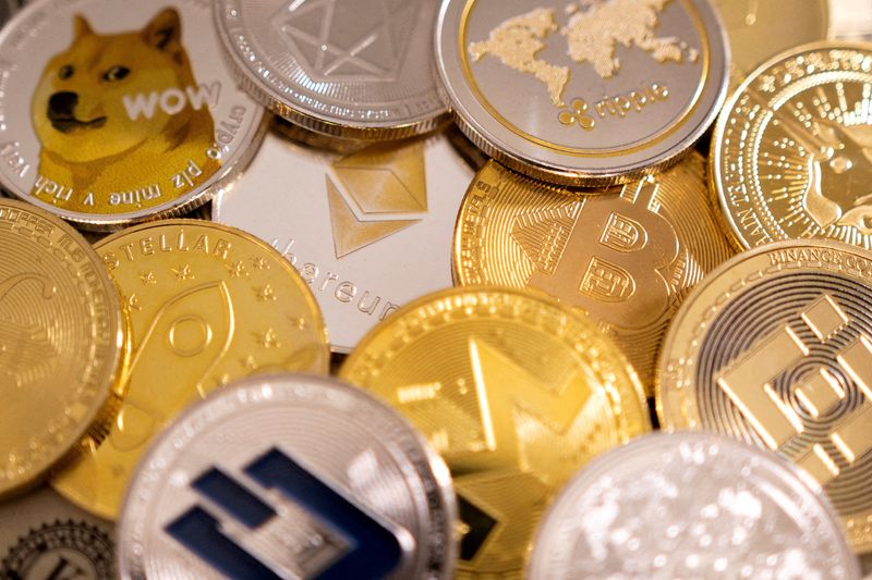 U.S. bank regulator warns of crisis risk from fintech proliferation