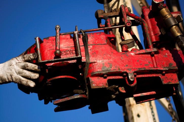 Special Report-How U.S. regulators allow ethanol plants to pollute more than oil refineries