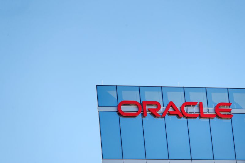 Oracle meets revenue targets on cloud strength, Cerner boost