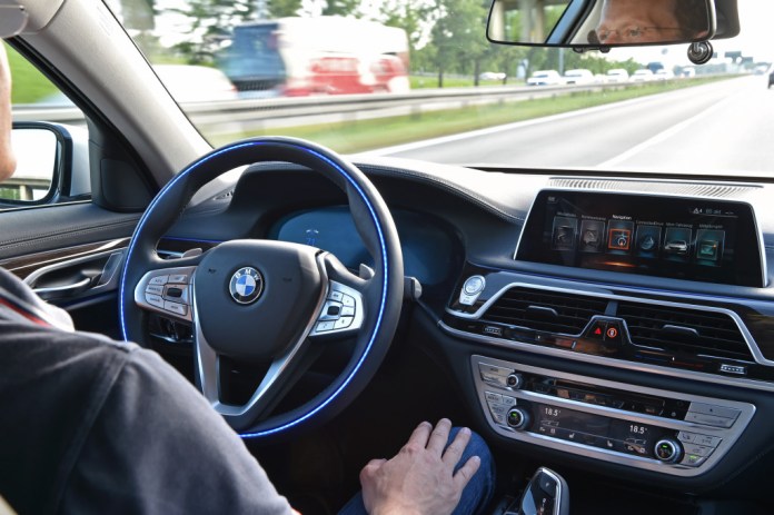 Tứ đại gia BMW, Ford, Renault và General Motors sẽ đưa công nghệ Blokchain vào xe hơi