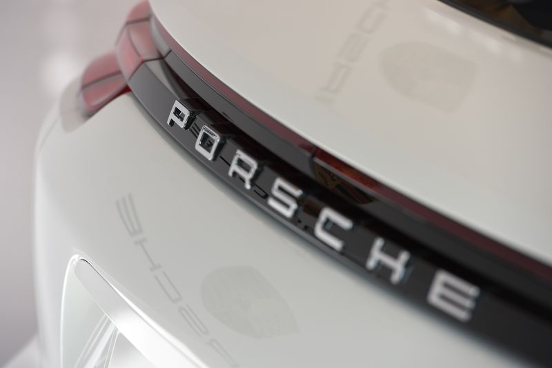 Porsche IPO to comprise 911 million shares in nod to its most famous model