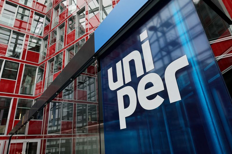 Germany takes over Uniper for $8 billion in rush for winter gas