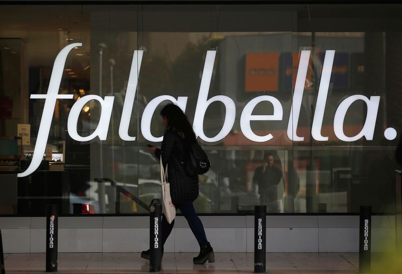 Falabella may close up to 10% of its department stores this year