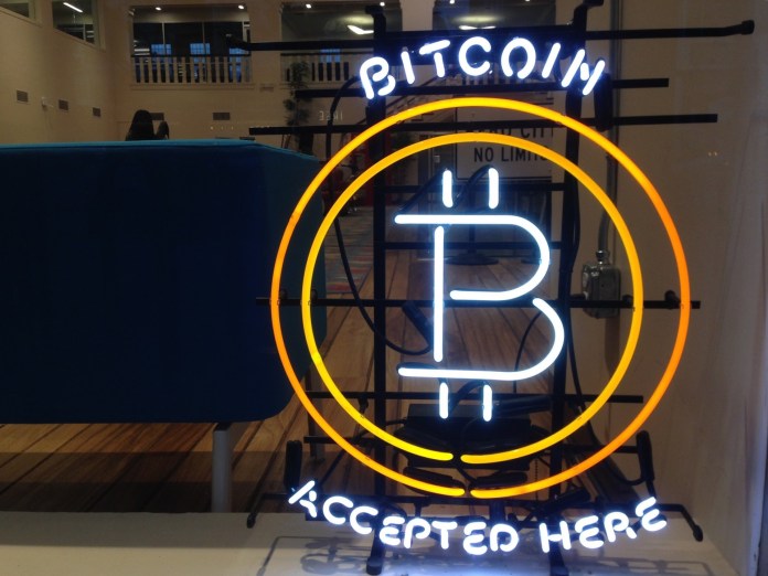 Coinbase mang thanh toán tiền điện tử đến hàng triệu cửa hàng online nhờ plugin WooCommerce