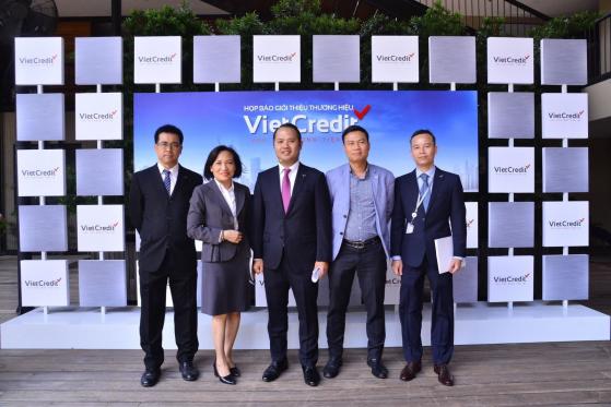 Lãnh đạo VietCredit (TIN) đồng loạt đăng ký mua vào hàng trăm nghìn cổ phiếu ESOP