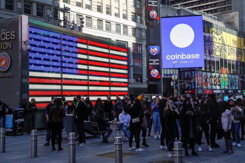 Cathie Woods’ ARK Buys 238K Coinbase Shares Amid FTX Fallout