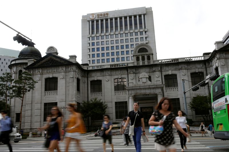 Bank of Korea board member Suh says macroeconomic policy needs to be flexible