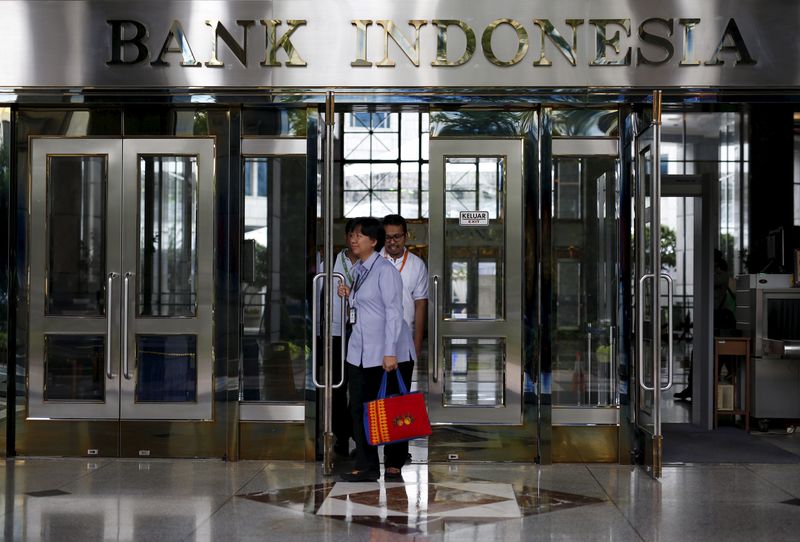 Indonesia central bank hikes rates by 50 bp again, to 'strengthen' monetary response