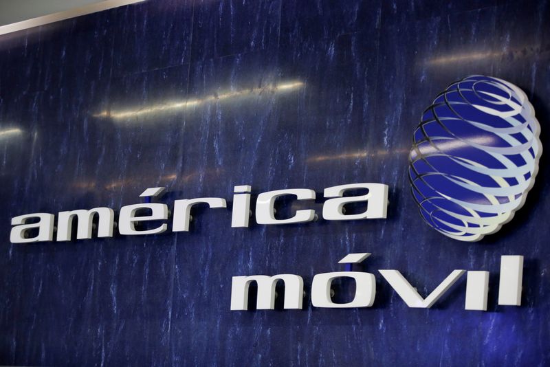 Mexico's America Movil to propose combination of share series