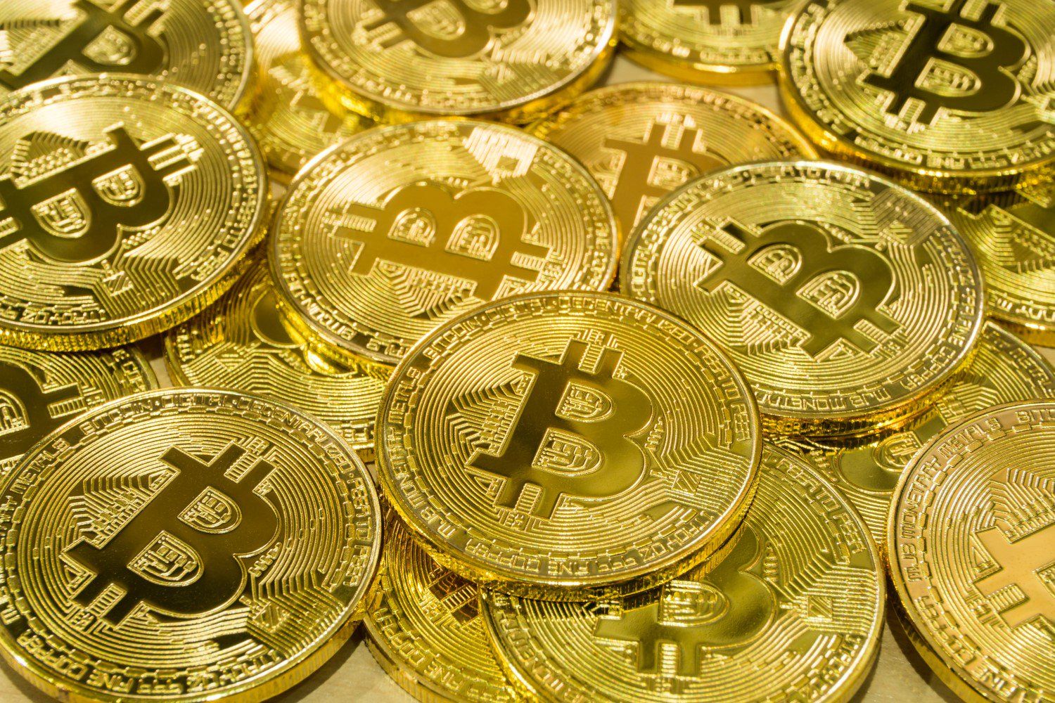 Thời kỳ HODL đã qua? Số lượng Bitcoin trong ví đang hoạt động chạm mức kỉ lục