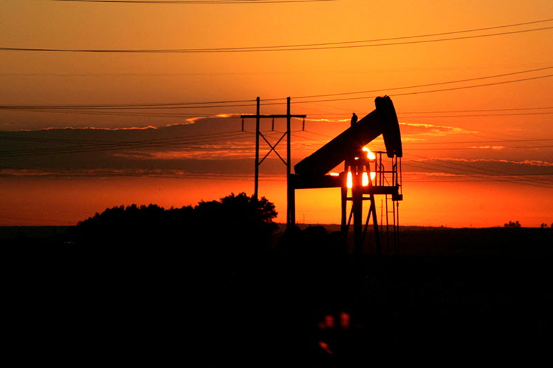 Giá dầu WTI rớt mốc 75 USD vì bất ổn ở Trung Quốc