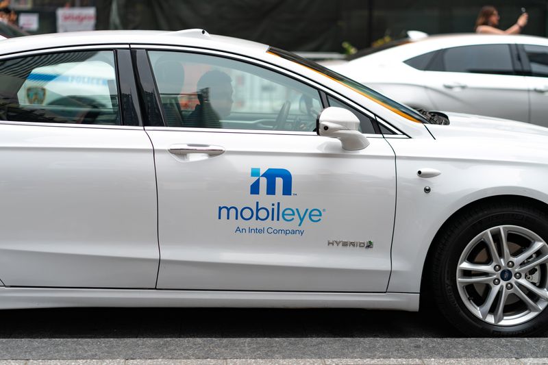 Mobileye shares rally after topping Q3 consensus estimates