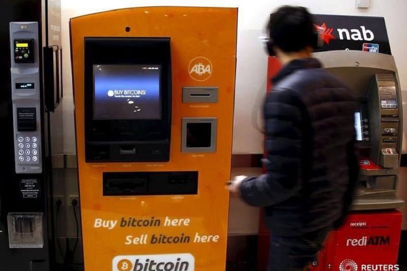 BTC Remains Stable When Altcoins Lose Value, Crypto Michael