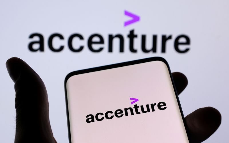 Accenture beats quarterly revenue estimates amid higher IT spending