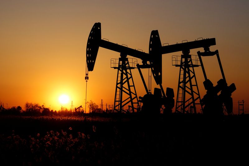 Oil drops on China uncertainty; U.S. demand limits decline