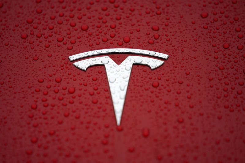 Tesla’s 'ominous' start has investors concerned