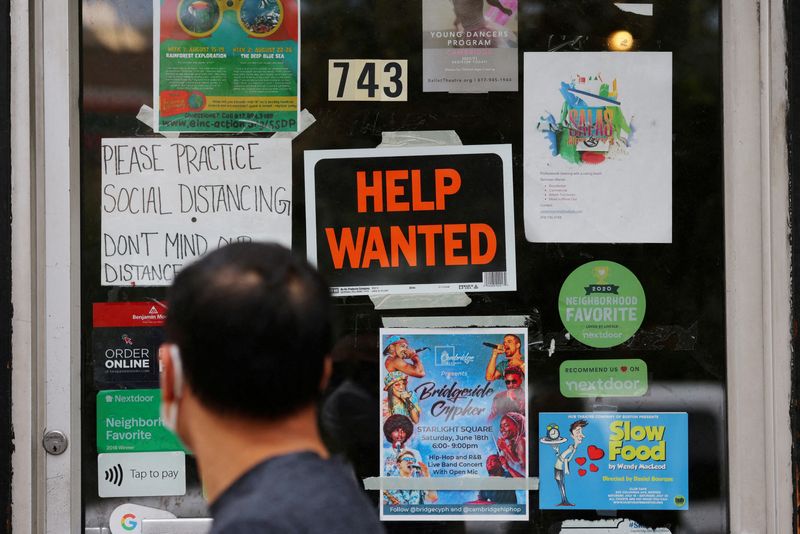 U.S. job growth solid in December; unemployment rate falls to 3.5%