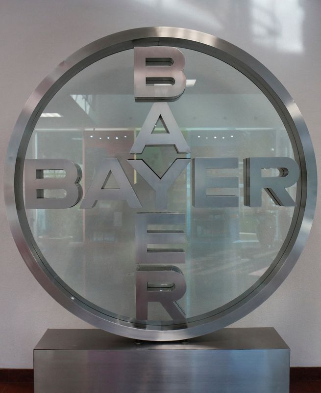 Investor Ubben takes 0.8% stake in Bayer, boosting share price