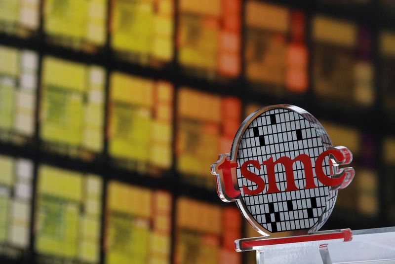 TSMC cuts 2023 capex after record Q4 as chip demand weakens