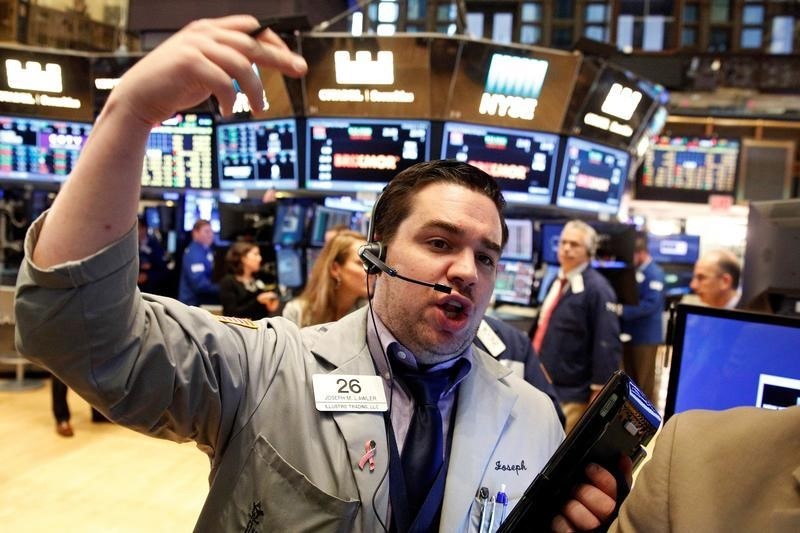 Dow đóng cửa tăng điểm nhờ lo ngại về lạm phát hạ nhiệt