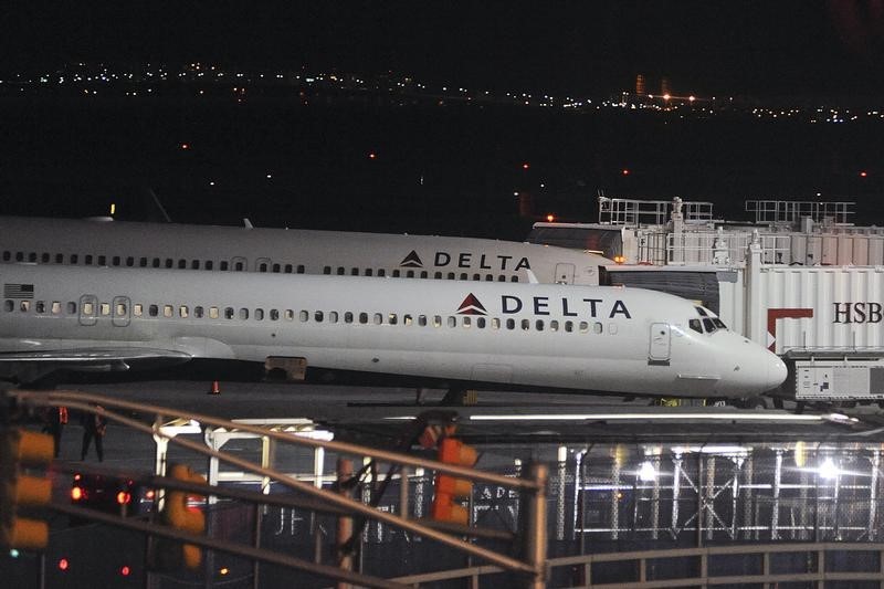 Báo cáo Delta Air Lines: lợi nhuận, doanh thu cao hơn trong Q4