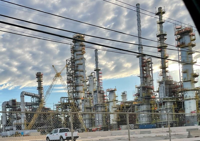 Exxon prepares to start up $2 billion Texas oil refinery expansion