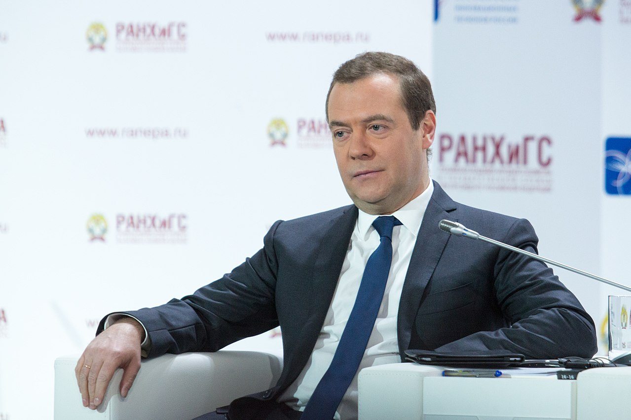 Thủ tướng Nga Dmitry Medvedev: Tiền điện tử đã hết “nóng” nên quy định không còn là ưu tiên hàng đầu