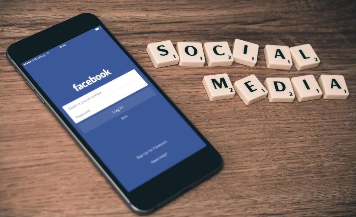 Giới trung niên ở Mỹ quan tâm đến đồng Stablecoin được phát hành bởi Facebook