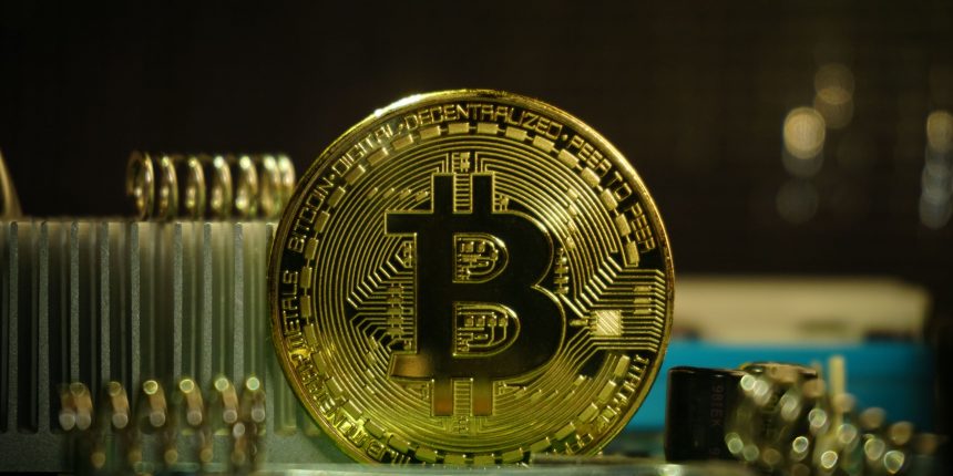 Gia Bitcoin sap can muc 13.000 USD hinh anh 1
