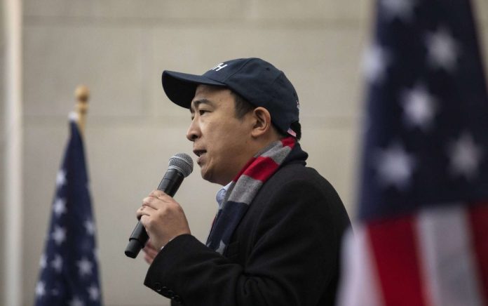 Andrew-Yang-tiendientu-com