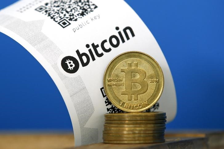 Bitcoin giao dịch trong sắc xanh, tăng 12.21%
