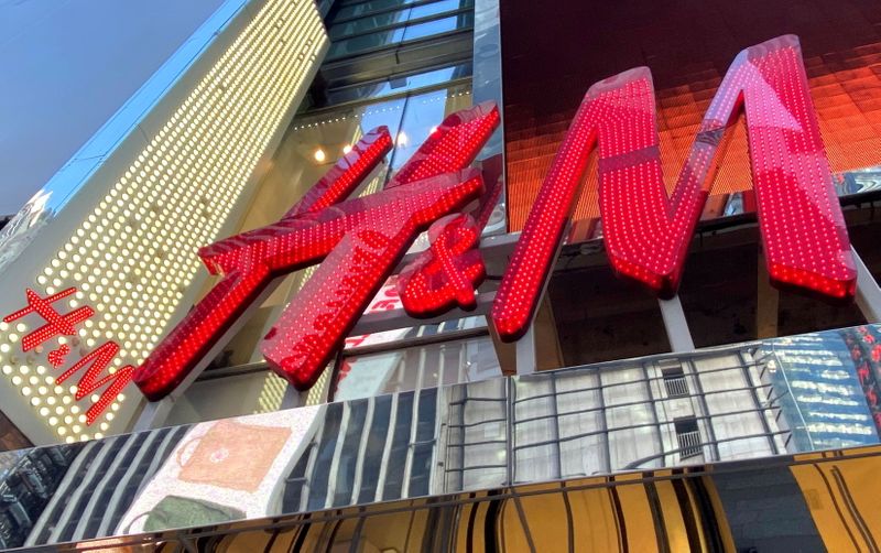 H&M's sales still lag pre-pandemic levels as restrictions bite