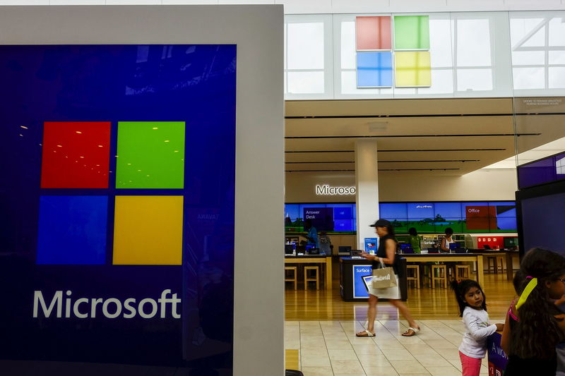 Microsoft Gains on $60 Billion Buyback, Higher Quarterly Dividend