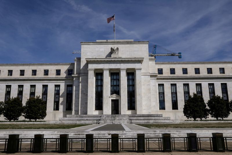 Column: Funds lose nerve on higher U.S. yields bet ahead of Fed