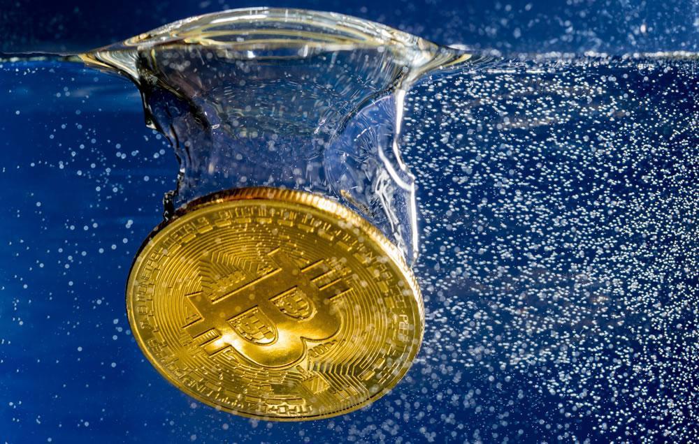 Có phải Bitcoin sẽ trải qua một sự điều chỉnh lớn trước khi lên mặt trăng?