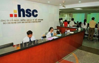 HFIC chỉ bán được 10% quyền mua cổ phiếu HCM
