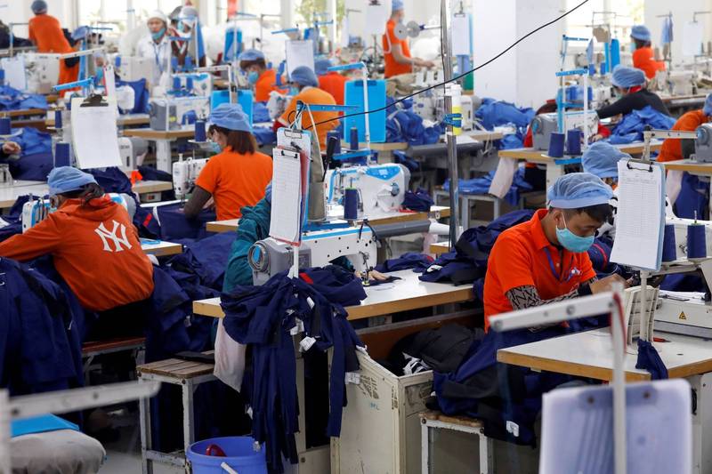 Ngành SX Việt Nam tiếp tục áp lực trước lạm phát, thiếu lao động. Thị trường 1/12