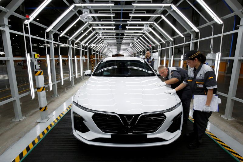 Vingroup sets up Singapore-based company to pave way for U.S. car unit IPO