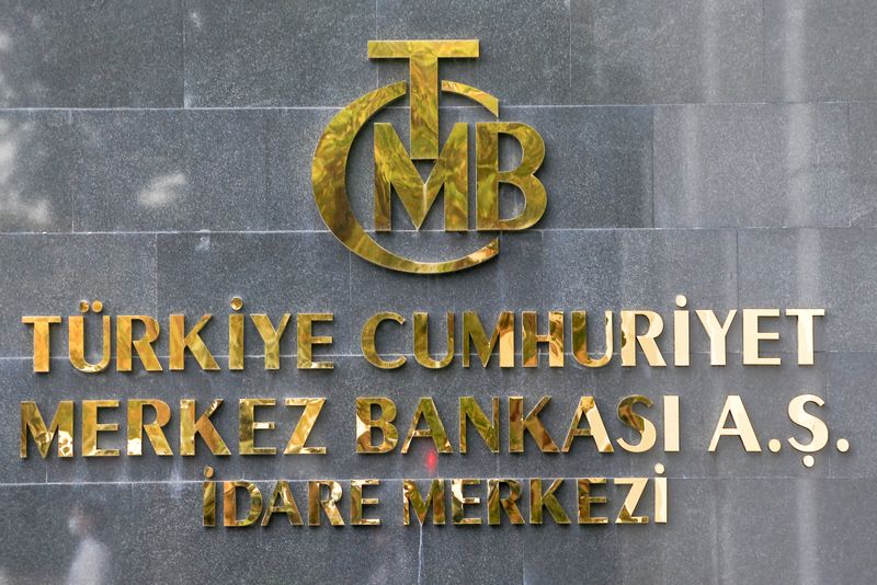 Turkish cenbank could sign swap deals in two weeks -BloombergHT