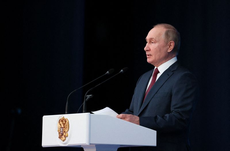 Russia's Putin calls for pension hike above inflation rate